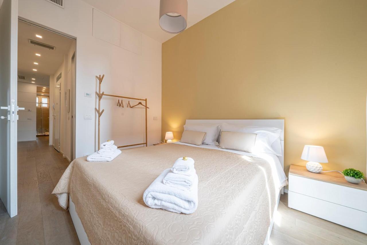 Piazza Maggiore-Luxury Apartment-Elegant Terrace Bologna Exterior foto